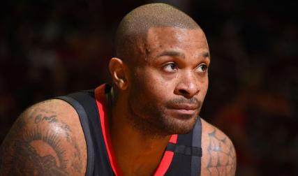 B体育体育报道-塔克将不再代表火箭出战 离开休斯敦进入倒计时